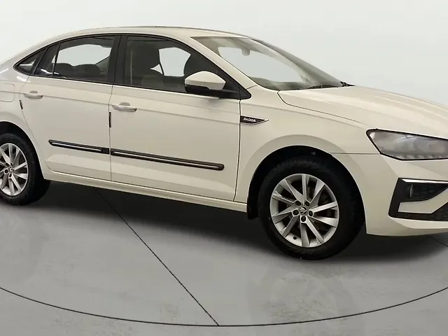 Used 2022 Skoda Slavia in Delhi