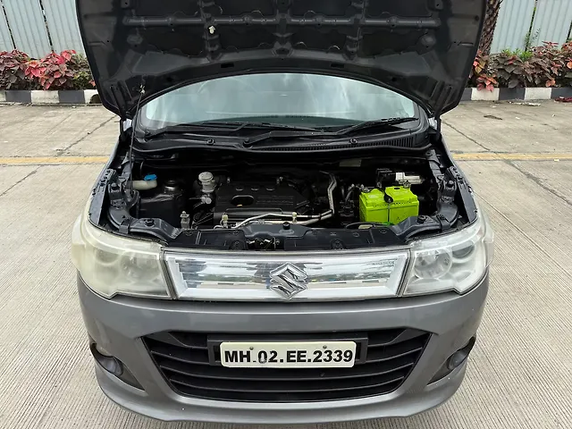 Used Maruti Suzuki Stingray VXi AMT in Thane