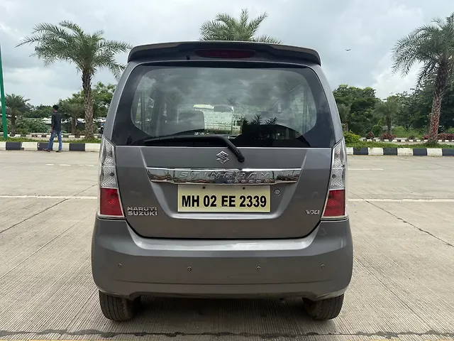 Used Maruti Suzuki Stingray VXi AMT in Thane