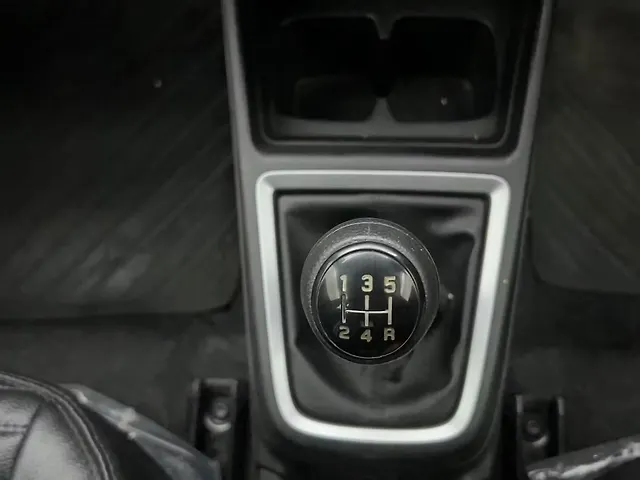 Used Maruti Suzuki Swift [2011-2014] ZXi in Mumbai