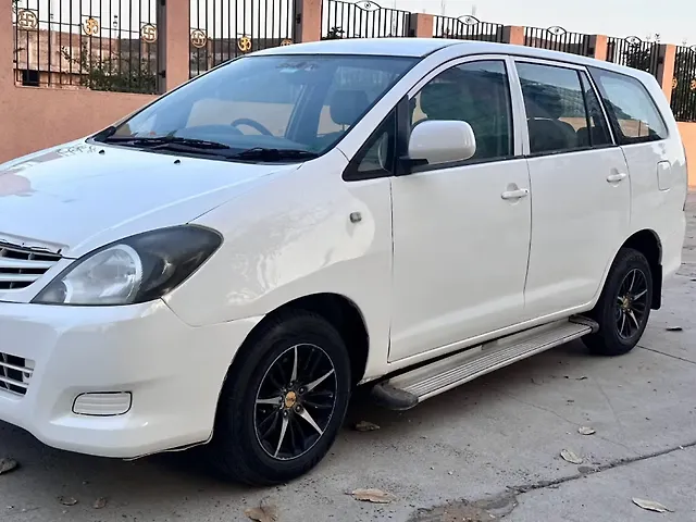 Used Toyota Innova [2005-2009] 2.5 G4 7 STR in Vadodara