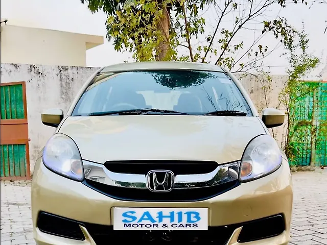 Used Honda Mobilio S Diesel in Agra