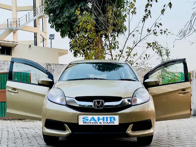 Used Honda Mobilio S Diesel in Agra