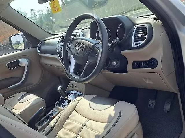 Used Mahindra TUV300 [2015-2019] T8 AMT in Rudrapur
