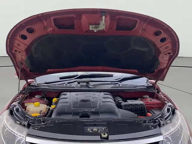 Used Mahindra XUV500 W9 AT [2018-2020] in Mumbai