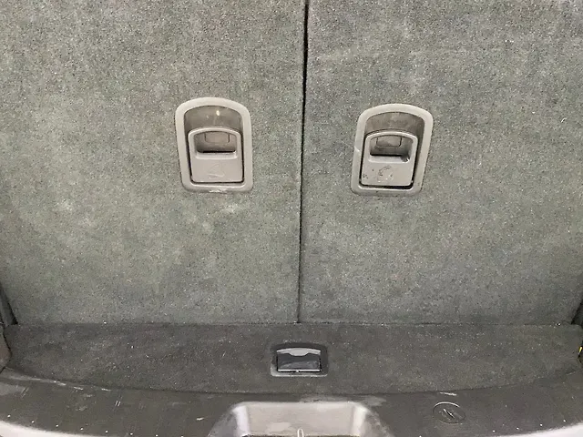 Used Mahindra XUV500 W9 AT [2018-2020] in Mumbai