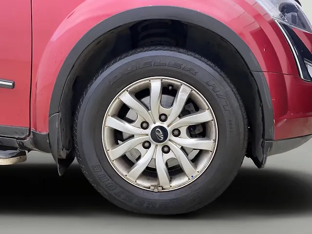 Used Mahindra XUV500 W9 AT [2018-2020] in Mumbai