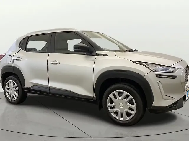 Used 2022 Nissan Magnite in Delhi