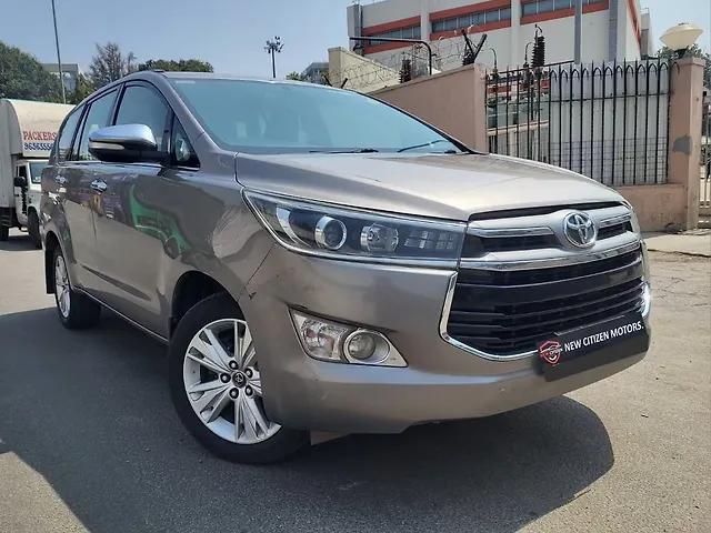 Used 2016 Toyota Innova Crysta in Bangalore