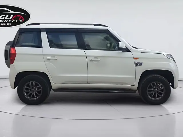 Used Mahindra TUV300 [2015-2019] T10 in Sangli