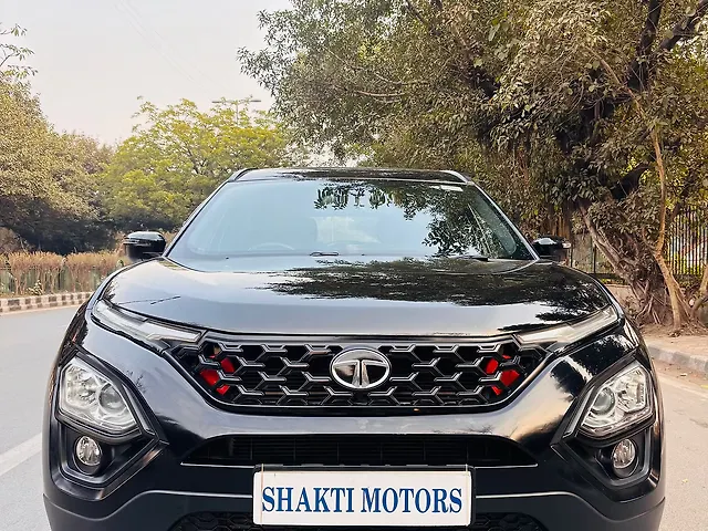 Used 2023 Tata Safari in Delhi