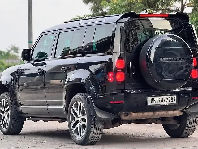 Used Land Rover Defender 110 X-Dynamic HSE 2.0 Petrol [2023-2025] in Mumbai