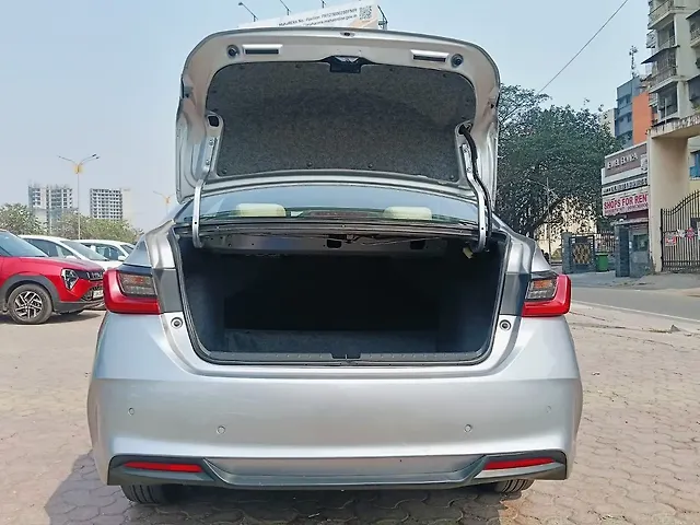 Used Honda City V Petrol MT [2023-2025] in Mumbai