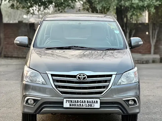 Used 2013 Toyota Innova in Ludhiana