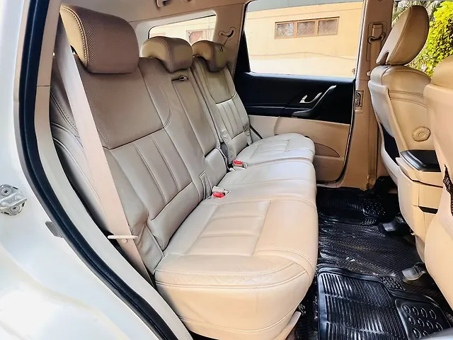 Used Mahindra XUV500 [2015-2018] W10 in Mumbai