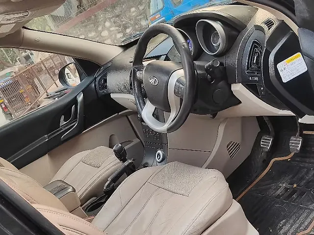Used Mahindra XUV500 [2015-2018] W10 in Mumbai
