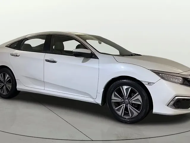 Used 2019 Honda Civic in Delhi