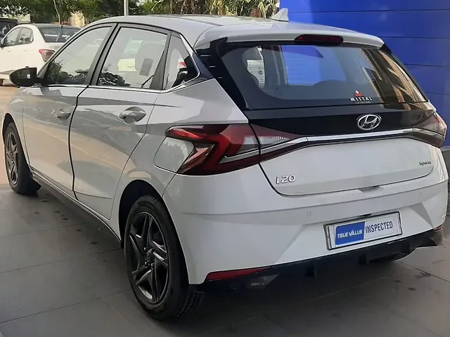 Used Hyundai i20 [2020-2023] Sportz 1.2 MT [2020-2023] in Guwahati