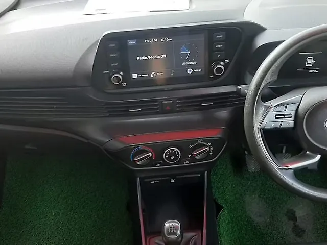 Used Hyundai i20 [2020-2023] Sportz 1.2 MT [2020-2023] in Guwahati