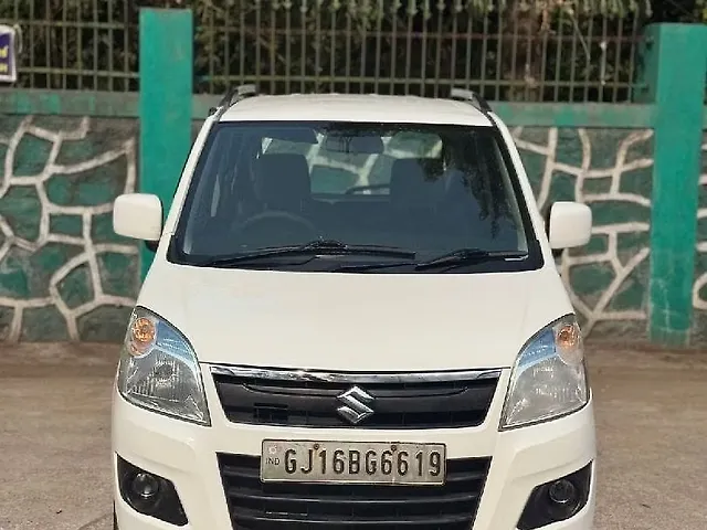 Used 2014 Maruti Suzuki Wagon R in Surat