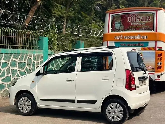 Used Maruti Suzuki Wagon R 1.0 [2014-2019] VXI in Surat