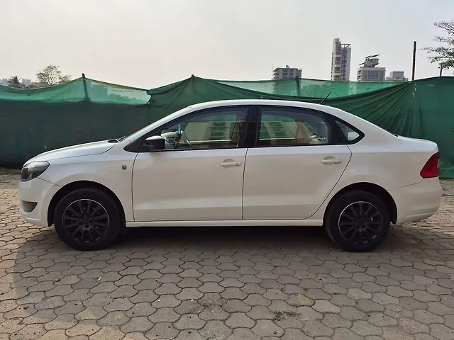 Used Skoda Rapid [2014-2015] 1.6 MPI Elegance AT in Mumbai