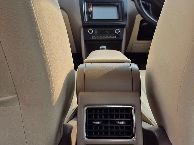 Used Skoda Rapid [2014-2015] 1.6 MPI Elegance AT in Mumbai