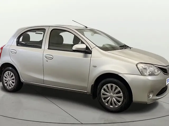 Used 2015 Toyota Etios Liva in Noida
