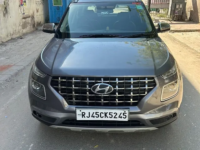 Used 2020 Hyundai Venue in Jaipur