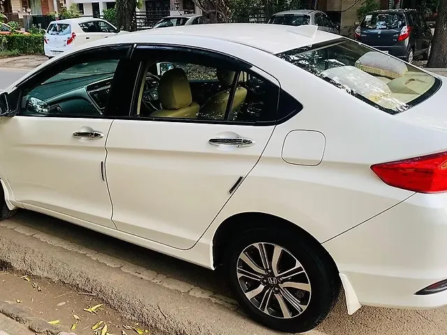 Used Honda City 4th Generation V Petrol [2017-2019] in Chandigarh