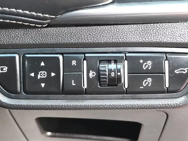 Used MG Hector [2021-2023] Sharp 2.0 Diesel Turbo MT in Mumbai