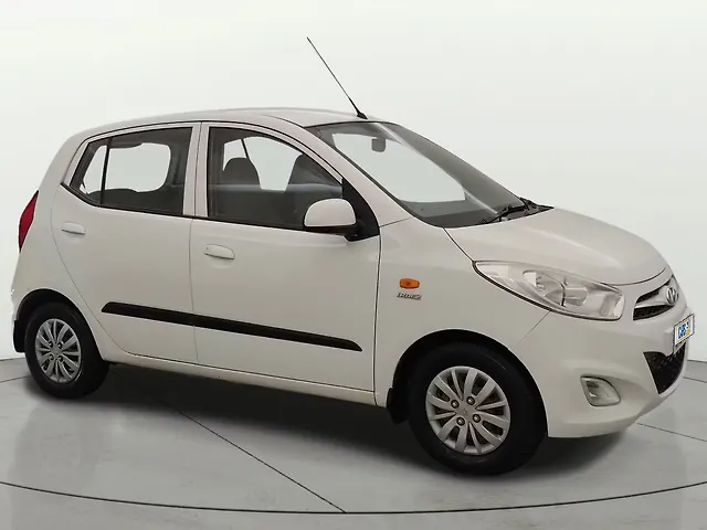 Used 2015 Hyundai i10 in Pune