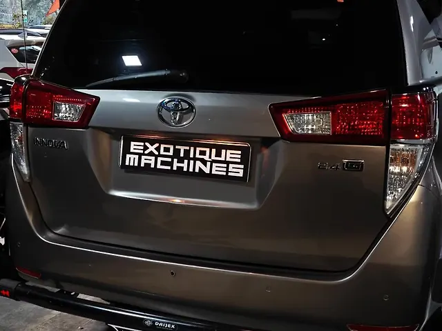 Used Toyota Innova Crysta [2020-2023] G Plus 2.4 7 STR in Lucknow