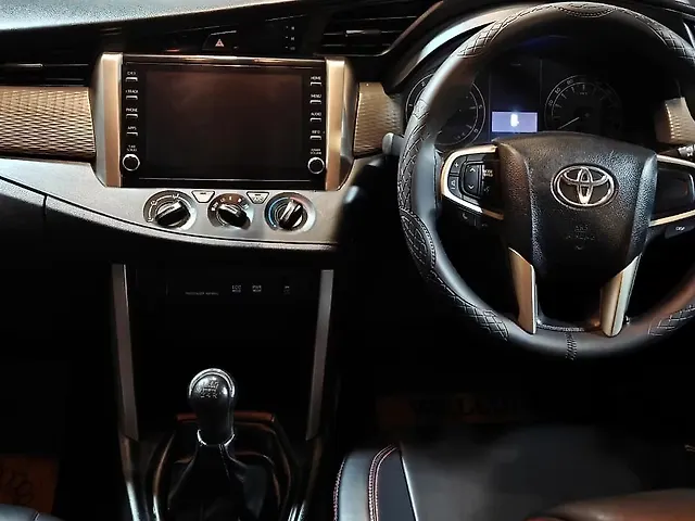 Used Toyota Innova Crysta [2020-2023] G Plus 2.4 7 STR in Lucknow