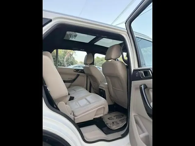 Used Ford Endeavour Titanium 2.0 4x2 AT in Gurgaon Used Ford Endeavour Titanium 2.0 4x2 AT in Gurgaon