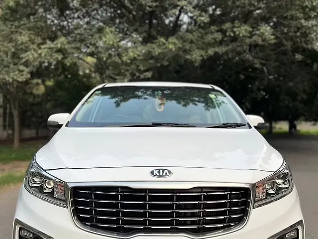 Used 2020 Kia Carnival in Delhi Used 2020 Kia Carnival in Delhi