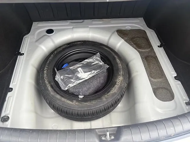 Used Hyundai Verna [2016-2017] 1.6 VTVT SX in Mumbai