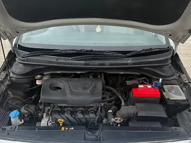 Used Hyundai Verna [2016-2017] 1.6 VTVT SX in Mumbai