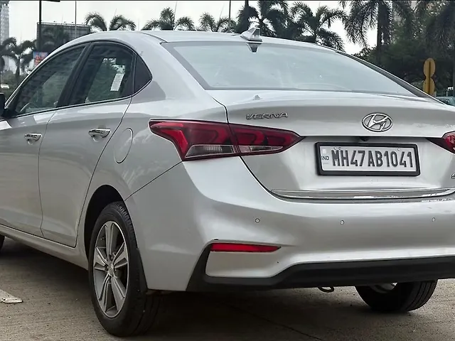 Used Hyundai Verna [2016-2017] 1.6 VTVT SX in Mumbai
