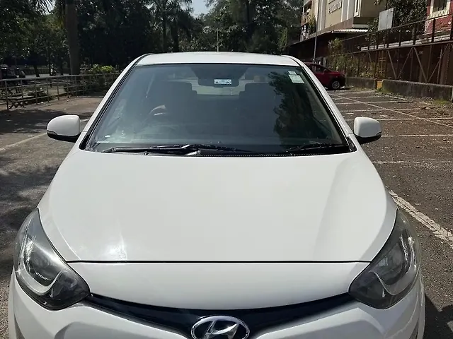 Used 2013 Hyundai i20 in Mumbai