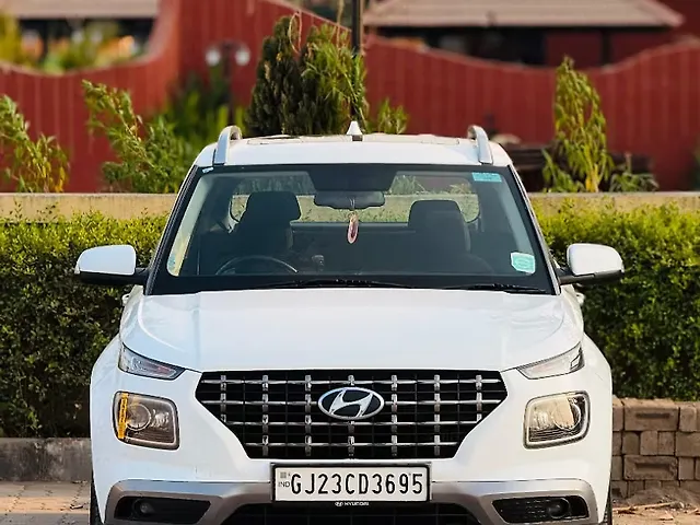 Used 2021 Hyundai Venue in Surat