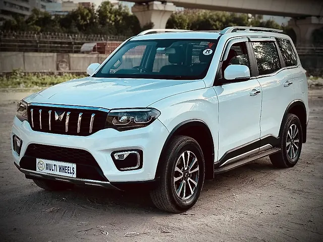 Used Mahindra Scorpio N Z8 Diesel AT 2WD 7 STR [2023-2024] in Delhi