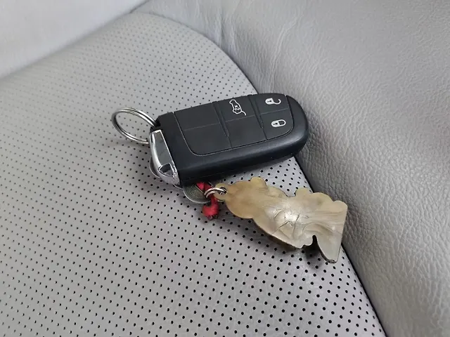 Used Jeep Compass Limited (O) 1.4 Petrol DCT [2021] in Bangalore