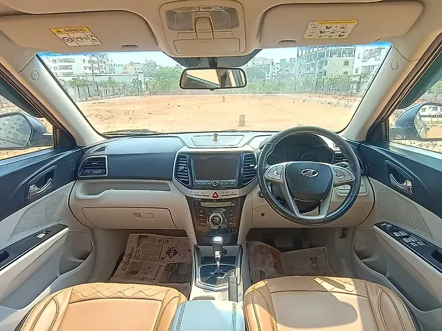 Used Mahindra XUV300 [2019-2024] 1.5 W8 AMT in Bangalore
