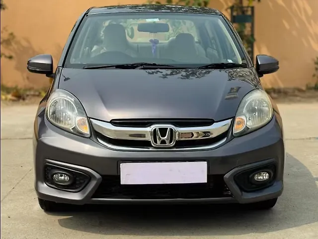 Used 2017 Honda Amaze in Vadodara