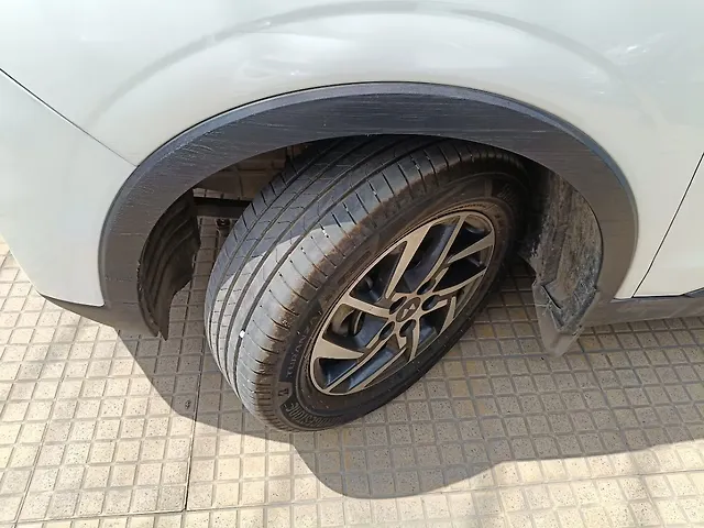 Used Mahindra XUV300 [2019-2024] W8 (O) 1.2 Petrol [2019] in Bangalore