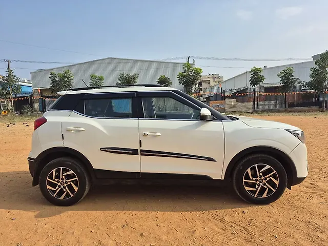 Used Mahindra XUV300 [2019-2024] W8 (O) 1.2 Petrol [2019] in Bangalore