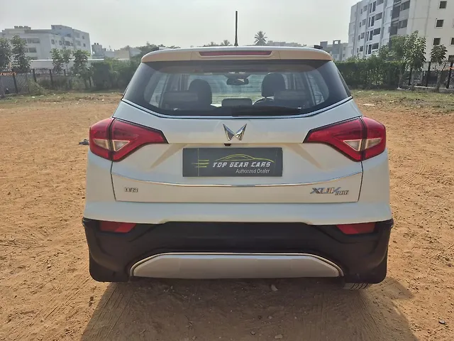 Used Mahindra XUV300 [2019-2024] W8 (O) 1.2 Petrol [2019] in Bangalore