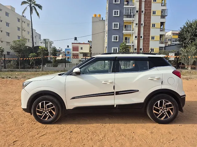 Used Mahindra XUV300 [2019-2024] W8 (O) 1.2 Petrol [2019] in Bangalore