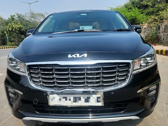 Used 2022 Kia Carnival in Delhi Used 2022 Kia Carnival in Delhi